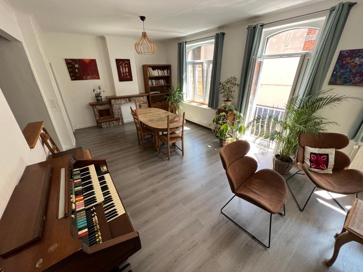 Relax Sax Appartment Dinant Exterior foto